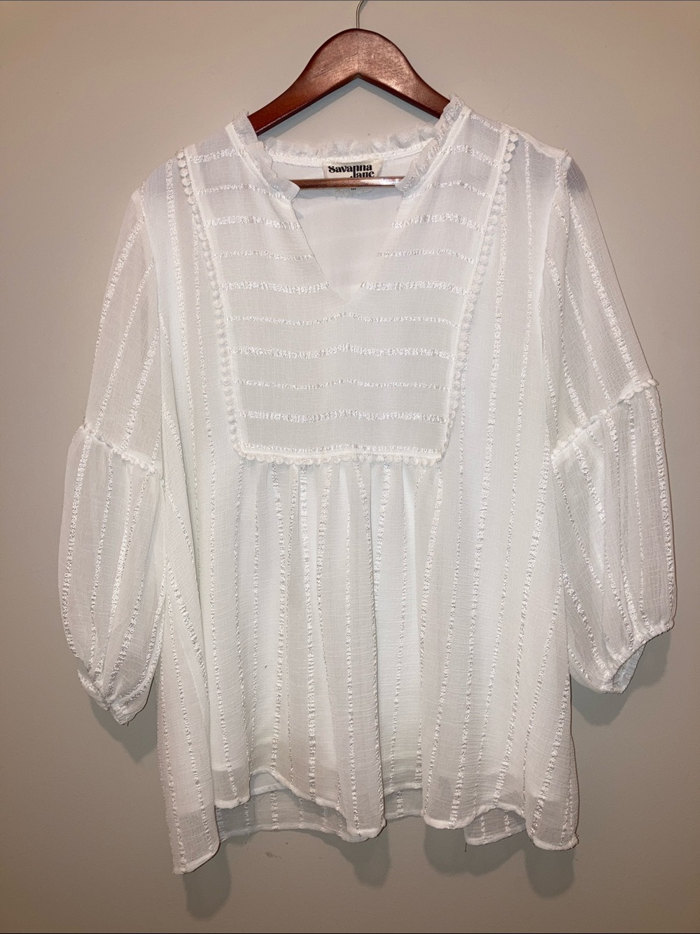 Savanna Jane White Textured Peasant Tunic